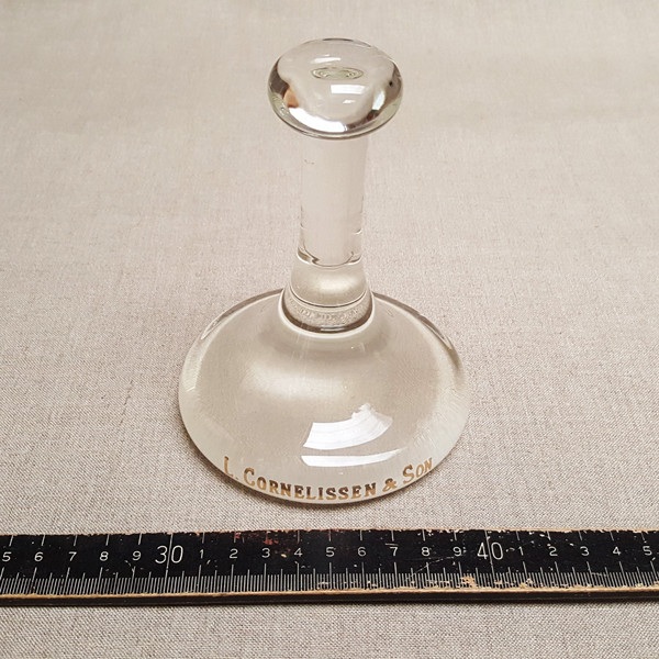 Cornelissen : Professional Glass Muller : 8cm : For Mixing and Grinding  Pigment - Cornelissen : Sundries - Cornelissen - Brands